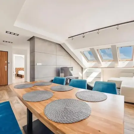 - One Bedroom With Balcony - Center - Sb12 Daire *